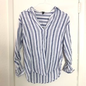 Forever 21 blue and white striped long sleeve top